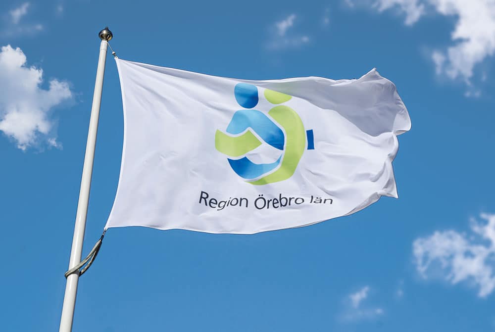 Flagga_Region_Orebro_lan_01